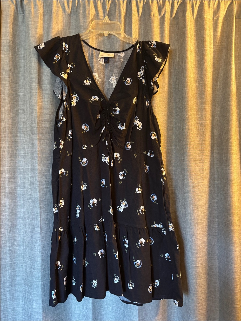 Universal Thread Black Floral Midi Dress